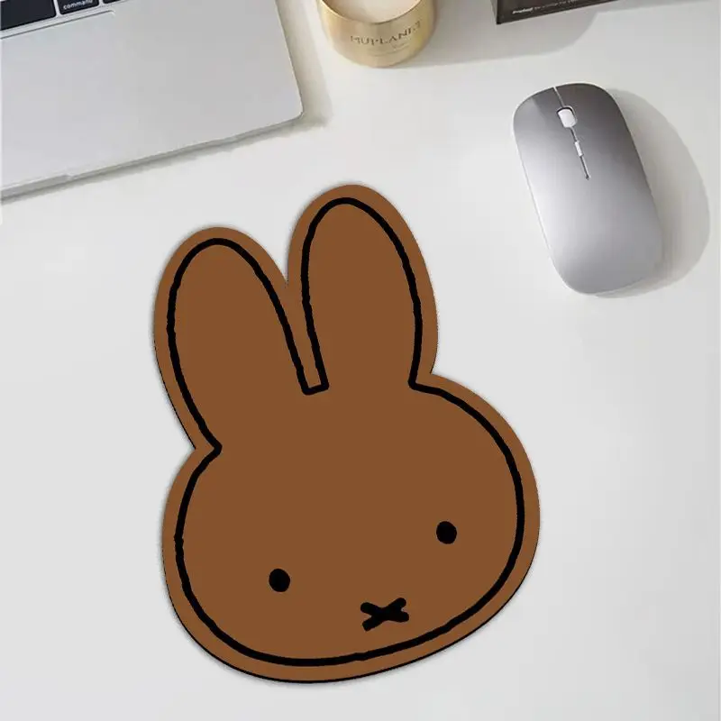 Kawaii Miffy Konijnvormige Mui - Home Office Keyboard And Mouse recensie en prijs