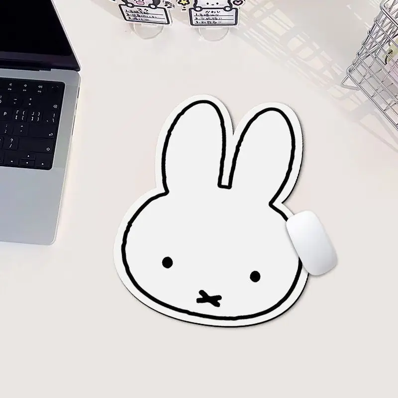 Kawaii Miffy Konijnvormige Mui - Home Office Keyboard And Mouse recensie en prijs