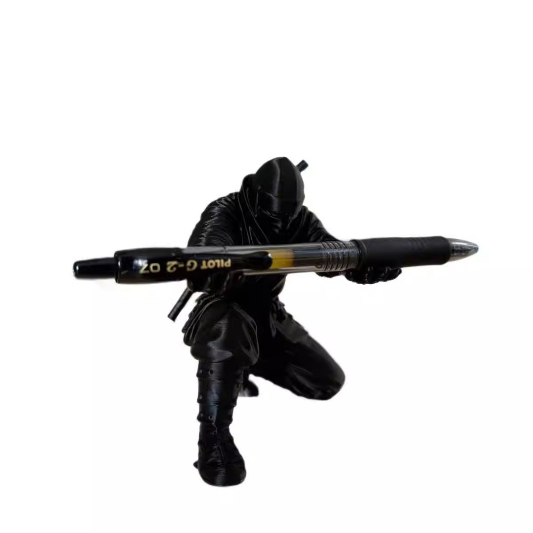 3D-geprinte ninja-penhouder, c - Home Office Desks recensie en prijs